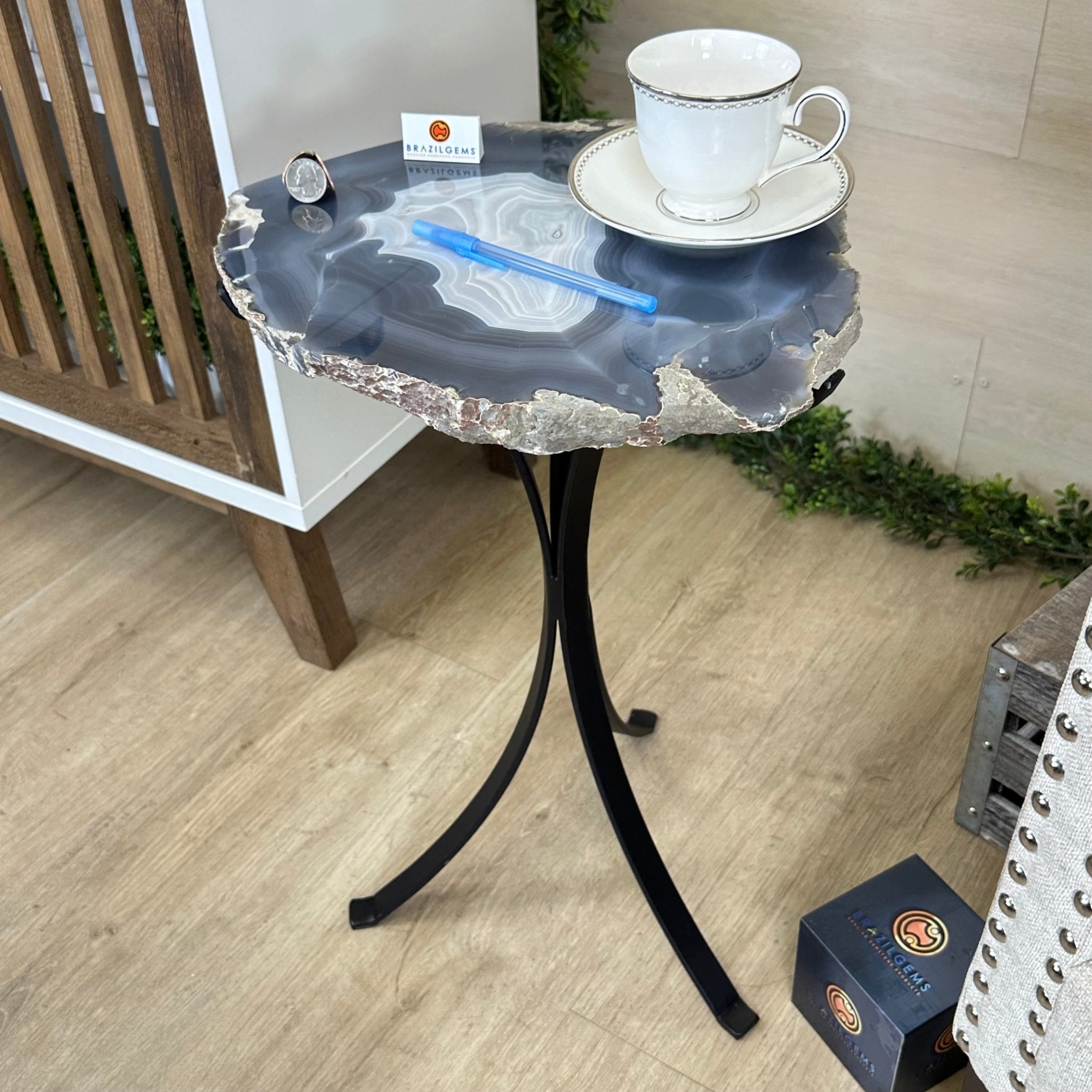 Natural Brazilian Agate Side Table on a black metal base, 21.9" Tall 1305 - 0184 - Brazil GemsBrazil GemsNatural Brazilian Agate Side Table on a black metal base, 21.9" Tall 1305 - 0184Tables: Side1305 - 0184