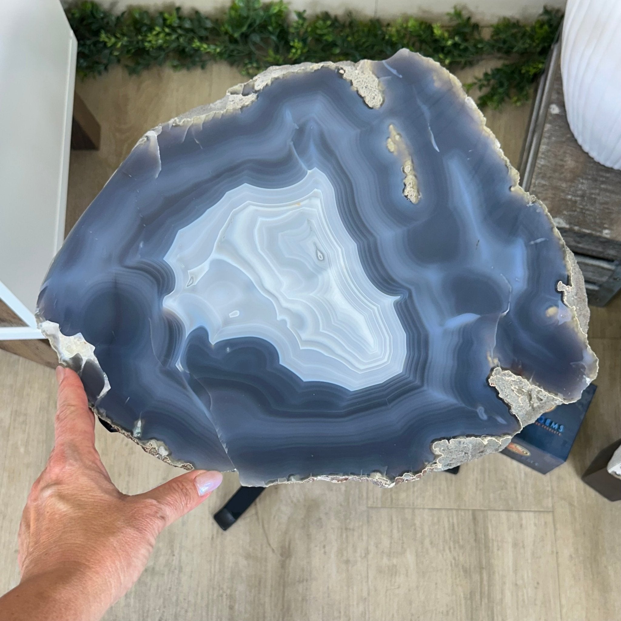 Natural Brazilian Agate Side Table on a black metal base, 21.9" Tall 1305 - 0184 - Brazil GemsBrazil GemsNatural Brazilian Agate Side Table on a black metal base, 21.9" Tall 1305 - 0184Tables: Side1305 - 0184