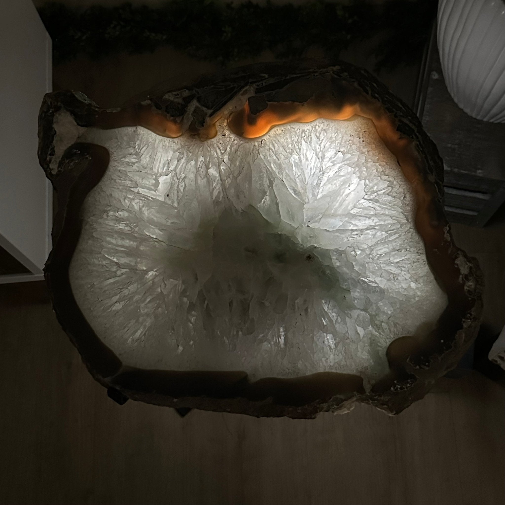 Natural Brazilian Agate Side Table on a black metal base, 22" Tall 1306 - 0046 - Brazil GemsBrazil GemsNatural Brazilian Agate Side Table on a black metal base, 22" Tall 1306 - 0046Tables: Side1306 - 0046