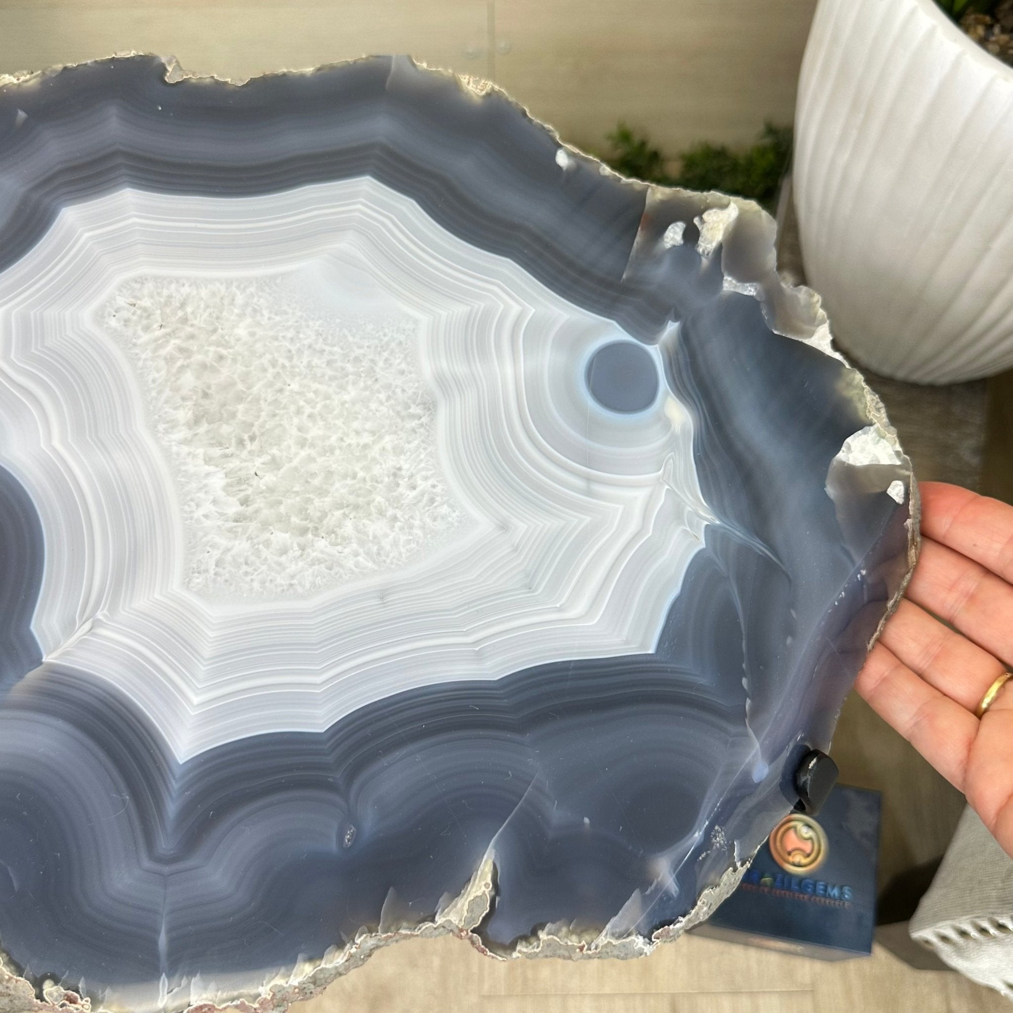 Natural Brazilian Agate Side Table on a black metal base, 22" Tall 1306 - 0047 - Brazil GemsBrazil GemsNatural Brazilian Agate Side Table on a black metal base, 22" Tall 1306 - 0047Tables: Side1306 - 0047