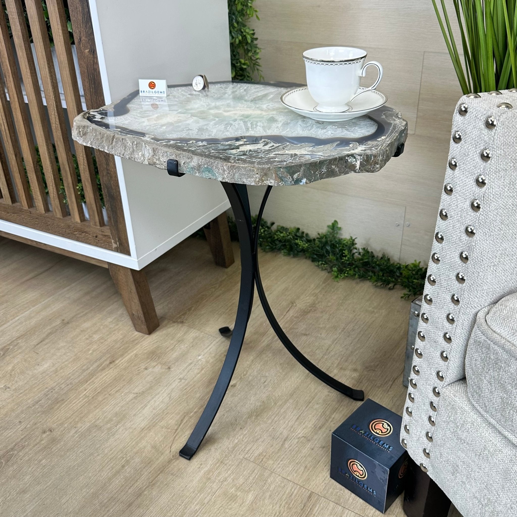 Natural Brazilian Agate Side Table on a black metal base, 22" Tall 1306 - 0050 - Brazil GemsBrazil GemsNatural Brazilian Agate Side Table on a black metal base, 22" Tall 1306 - 0050Tables: Side1306 - 0050