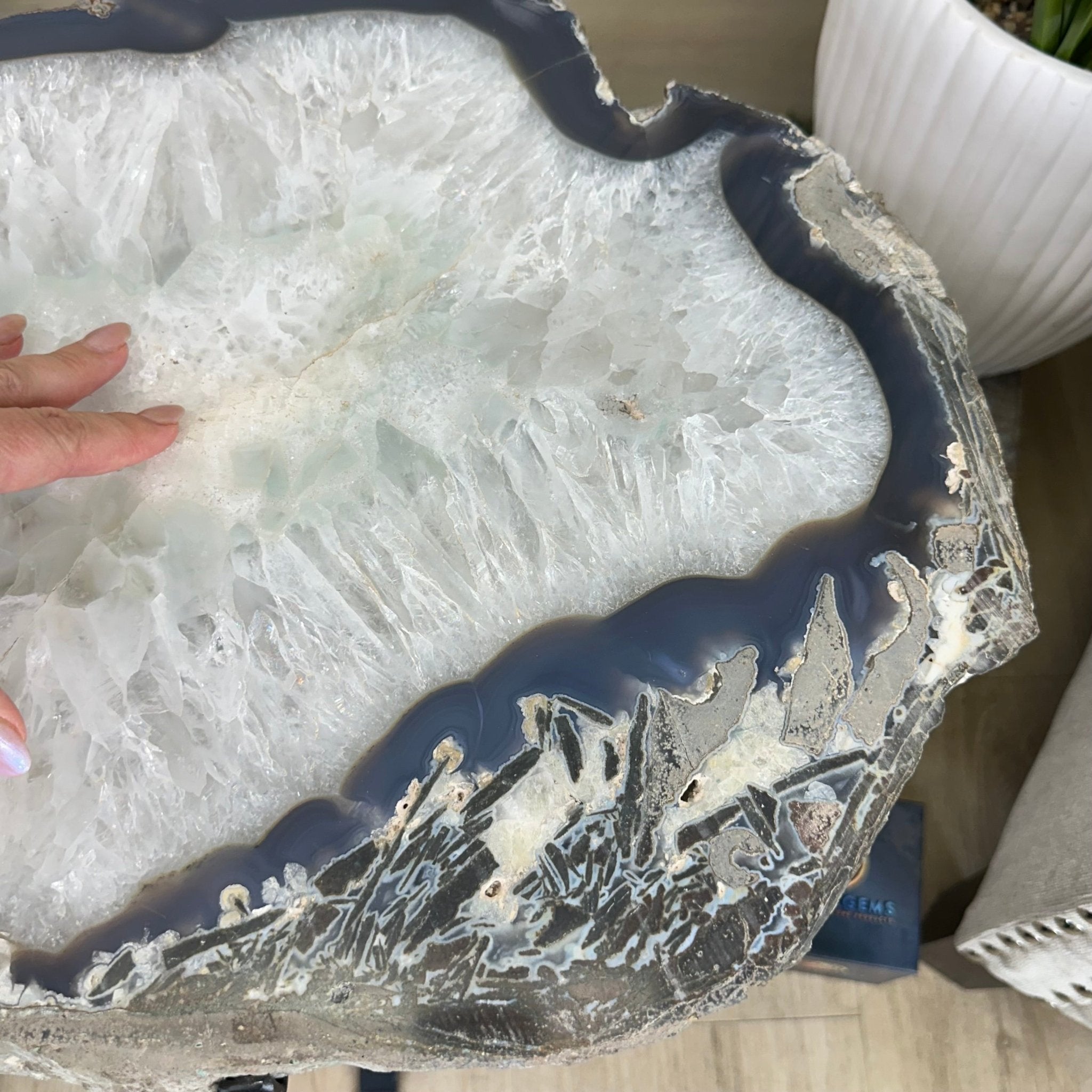 Natural Brazilian Agate Side Table on a black metal base, 22" Tall 1306 - 0050 - Brazil GemsBrazil GemsNatural Brazilian Agate Side Table on a black metal base, 22" Tall 1306 - 0050Tables: Side1306 - 0050