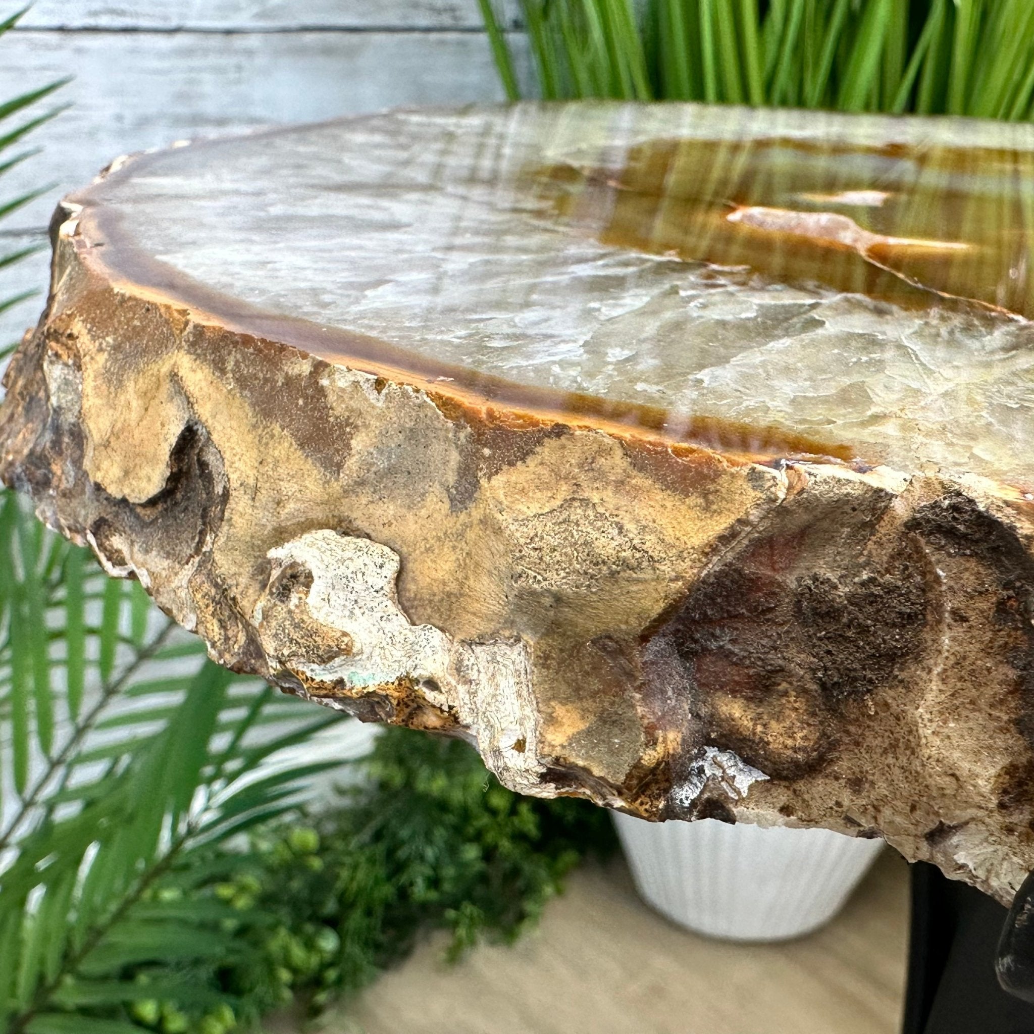 Natural Brazilian Agate Side Table on a black metal base, 22.25" tall #1306-0043 by Brazil Gems - Brazil GemsBrazil GemsNatural Brazilian Agate Side Table on a black metal base, 22.25" tall #1306-0043 by Brazil GemsTables: Side1306-0043