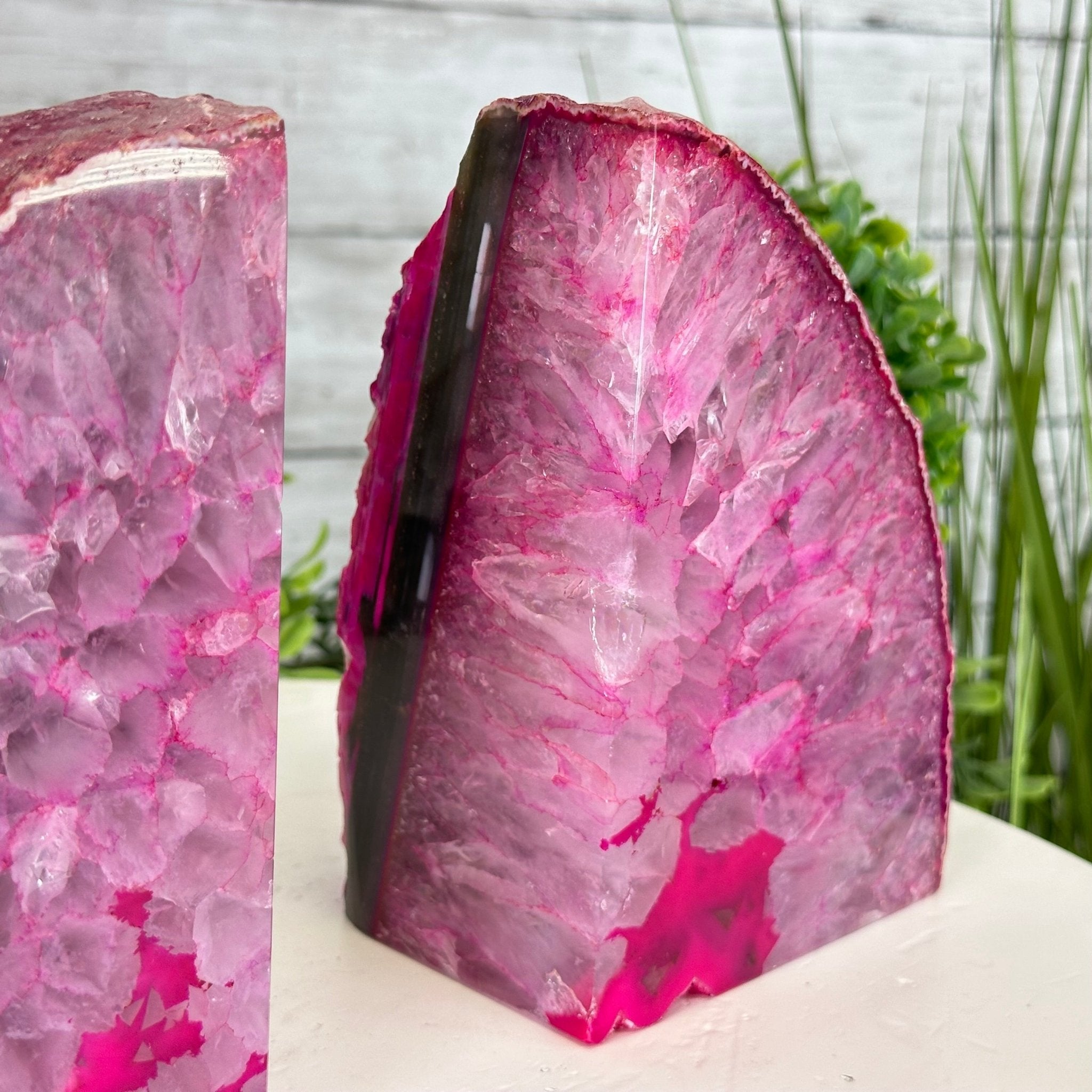 Pink Dyed Brazilian Agate Stone Bookends, 9.5 lbs & 6" tall #5151PA-025 - Brazil GemsBrazil GemsPink Dyed Brazilian Agate Stone Bookends, 9.5 lbs & 6" tall #5151PA-025Bookends5151PA-025