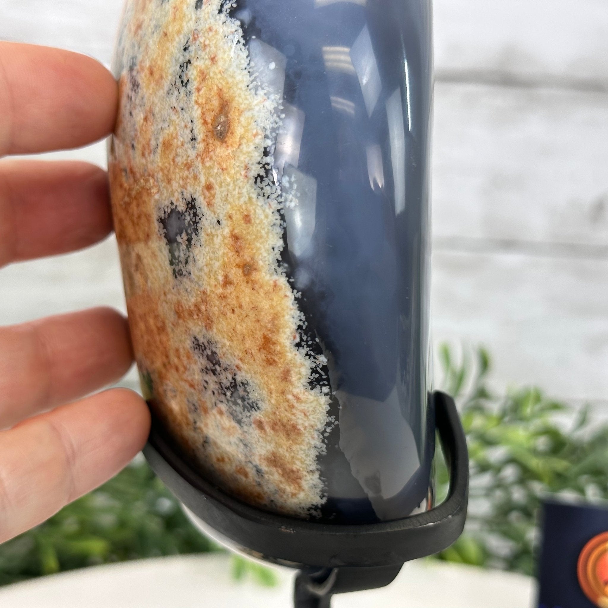 Polished Agate Crescent Moon on a Stand, 4.8 lbs & 9.4" Tall #5740NA-005 - Brazil GemsBrazil GemsPolished Agate Crescent Moon on a Stand, 4.8 lbs & 9.4" Tall #5740NA-005Crescent Moons5740NA-005
