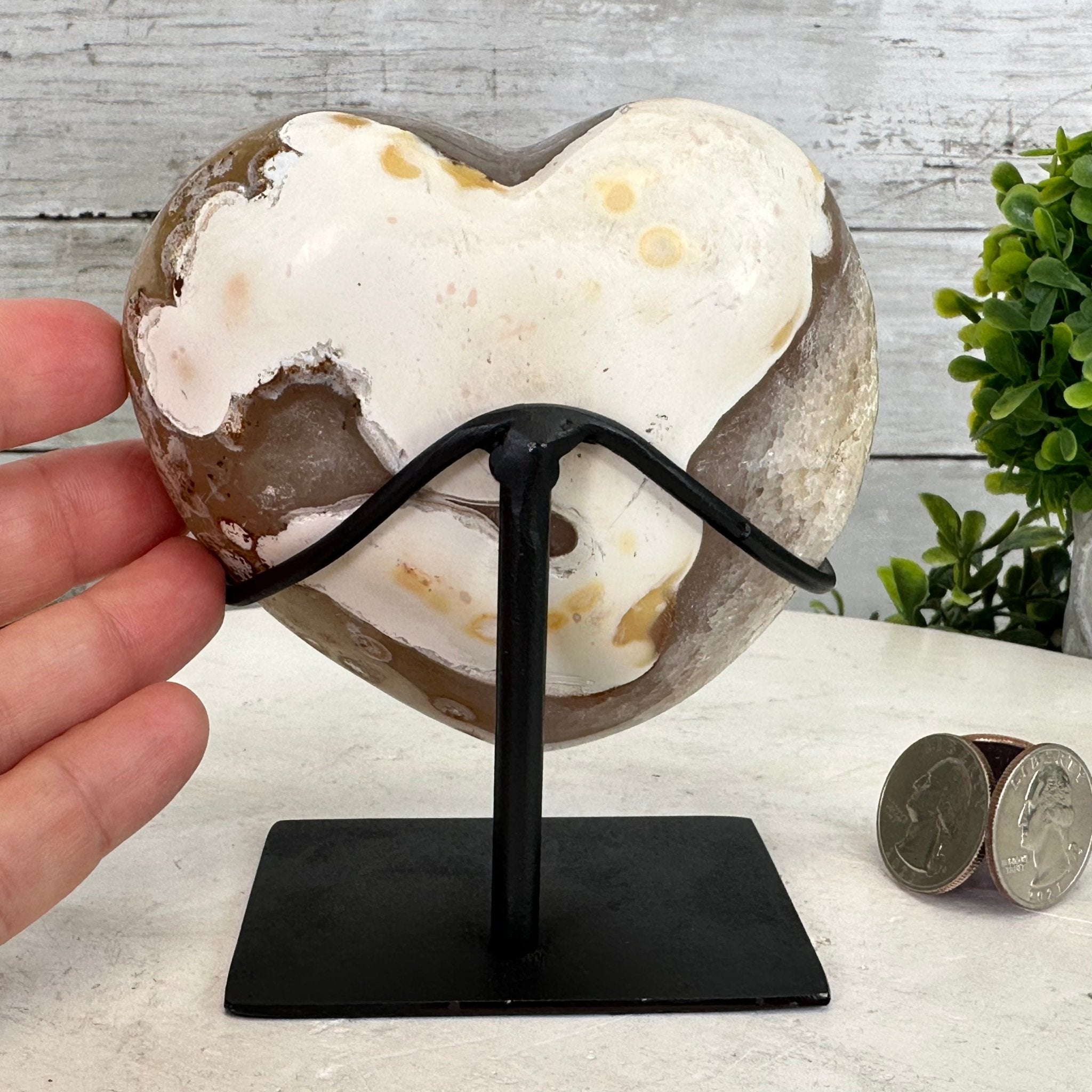 Polished Agate Heart Geode on a Metal Stand, 1.5 lbs & 4.4" Tall, Model #5468-0019 by Brazil Gems - Brazil GemsBrazil GemsPolished Agate Heart Geode on a Metal Stand, 1.5 lbs & 4.4" Tall, Model #5468-0019 by Brazil GemsHearts5468-0019