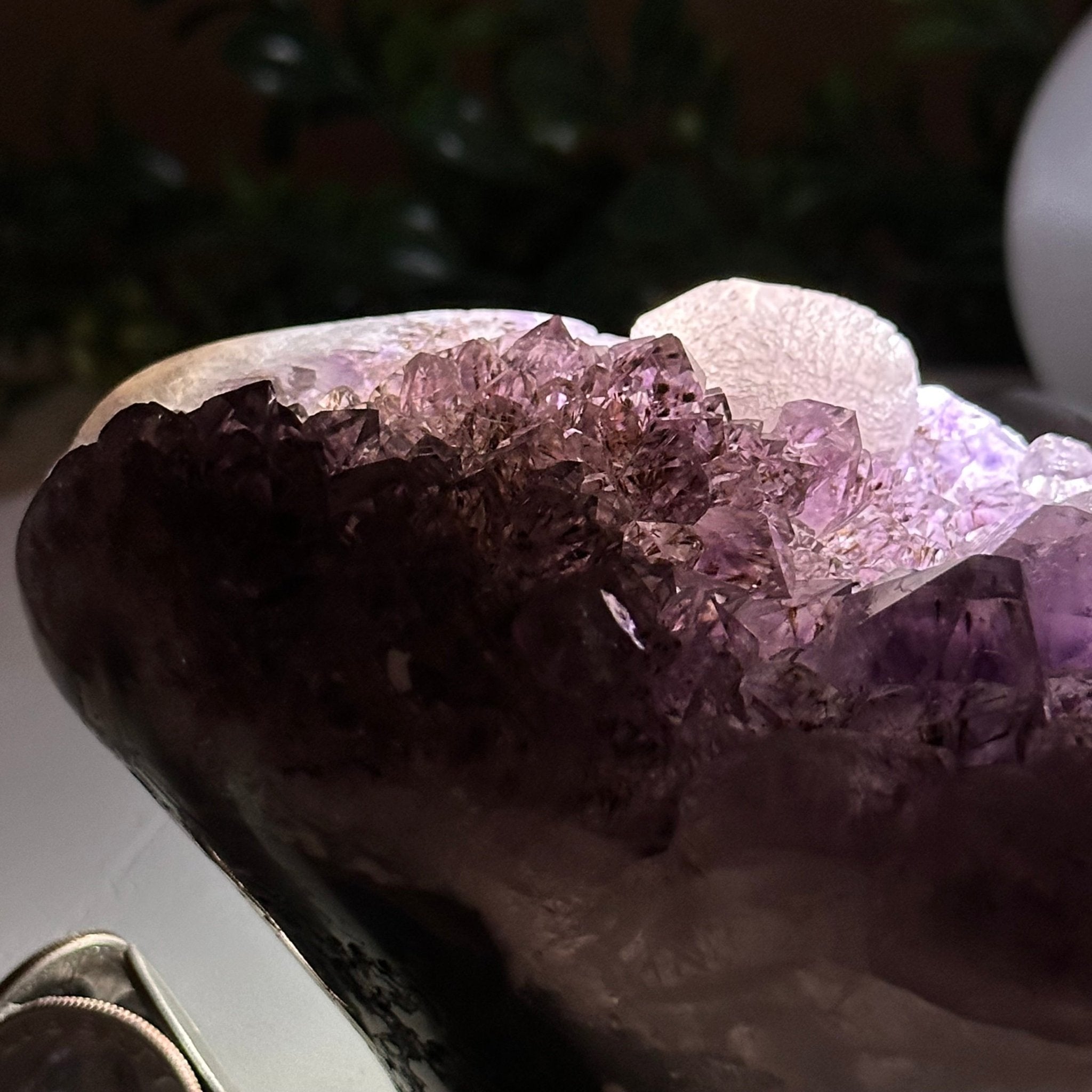 Polished Amethyst Flower 2.28 lbs & 3.6" Tall 5609 - 0040 - Brazil GemsBrazil GemsPolished Amethyst Flower 2.28 lbs & 3.6" Tall 5609 - 0040Crystal Flowers5609 - 0040