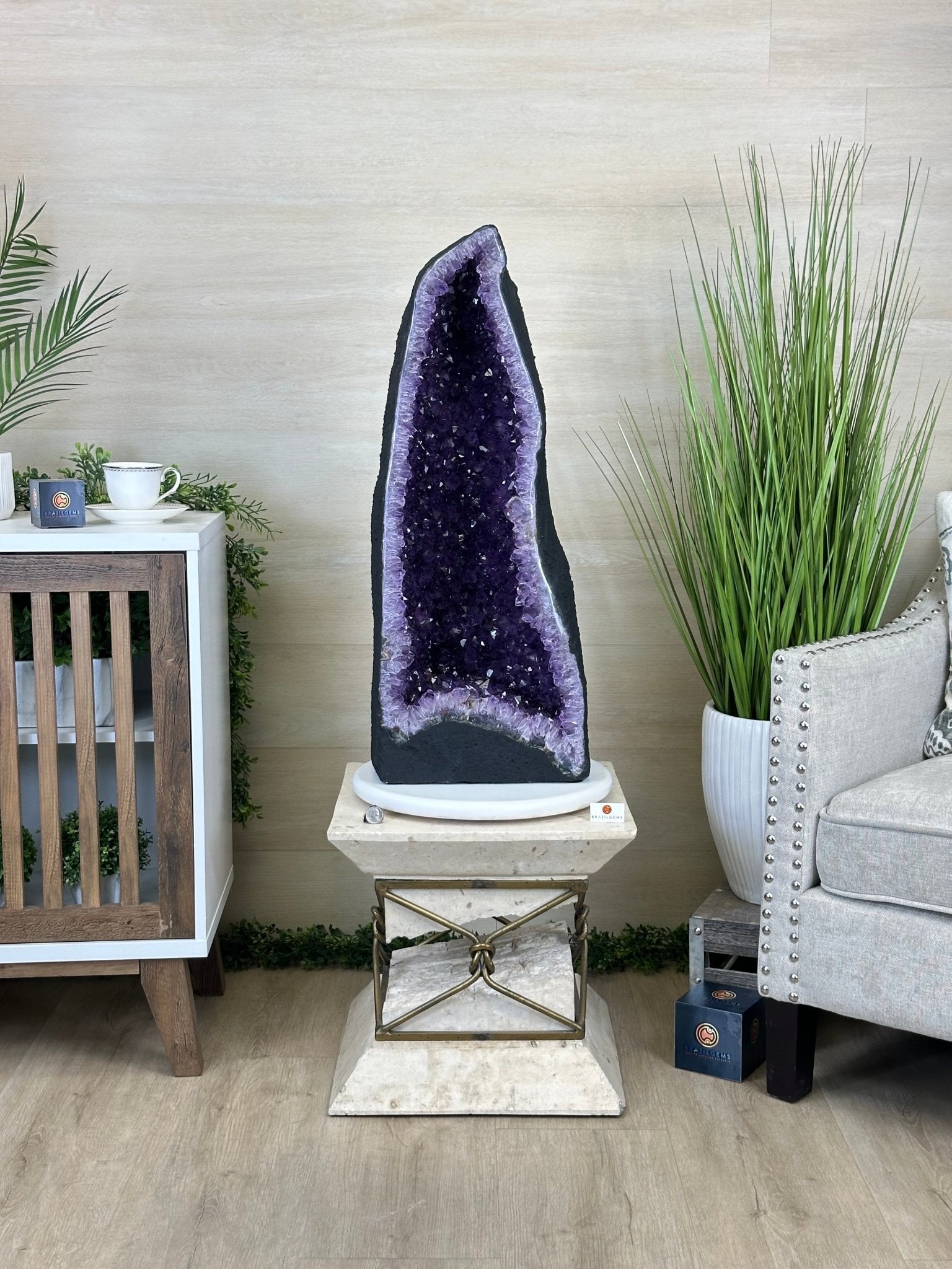 Super Quality Amethyst Cathedral, 110.3 lbs & 30.4 Inches Tall #5601 - 1494 - Brazil GemsBrazil GemsSuper Quality Amethyst Cathedral, 110.3 lbs & 30.4 Inches Tall #5601 - 1494Cathedrals5601 - 1494