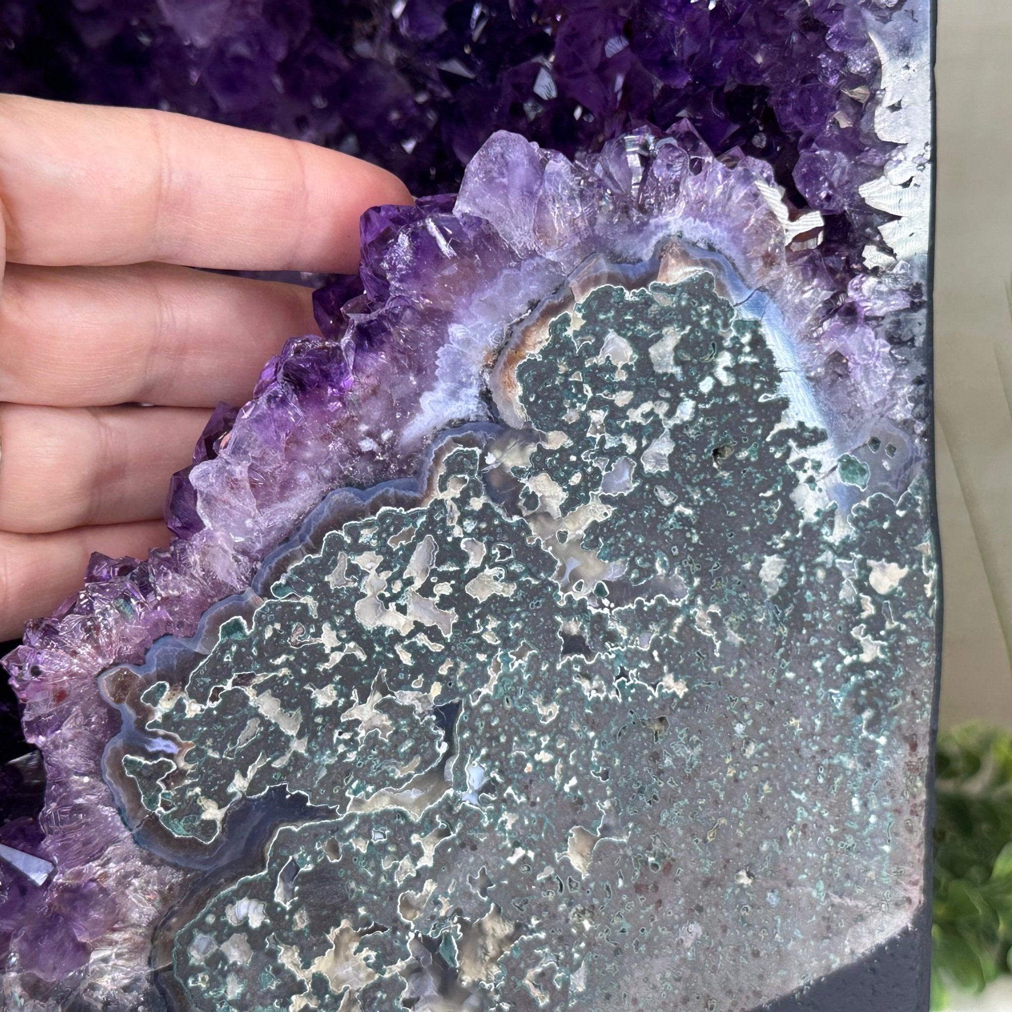 Super Quality Amethyst Cathedral, 86.4 lbs & 33.5" Tall #5601 - 1471 - Brazil GemsBrazil GemsSuper Quality Amethyst Cathedral, 86.4 lbs & 33.5" Tall #5601 - 1471Cathedrals5601 - 1471