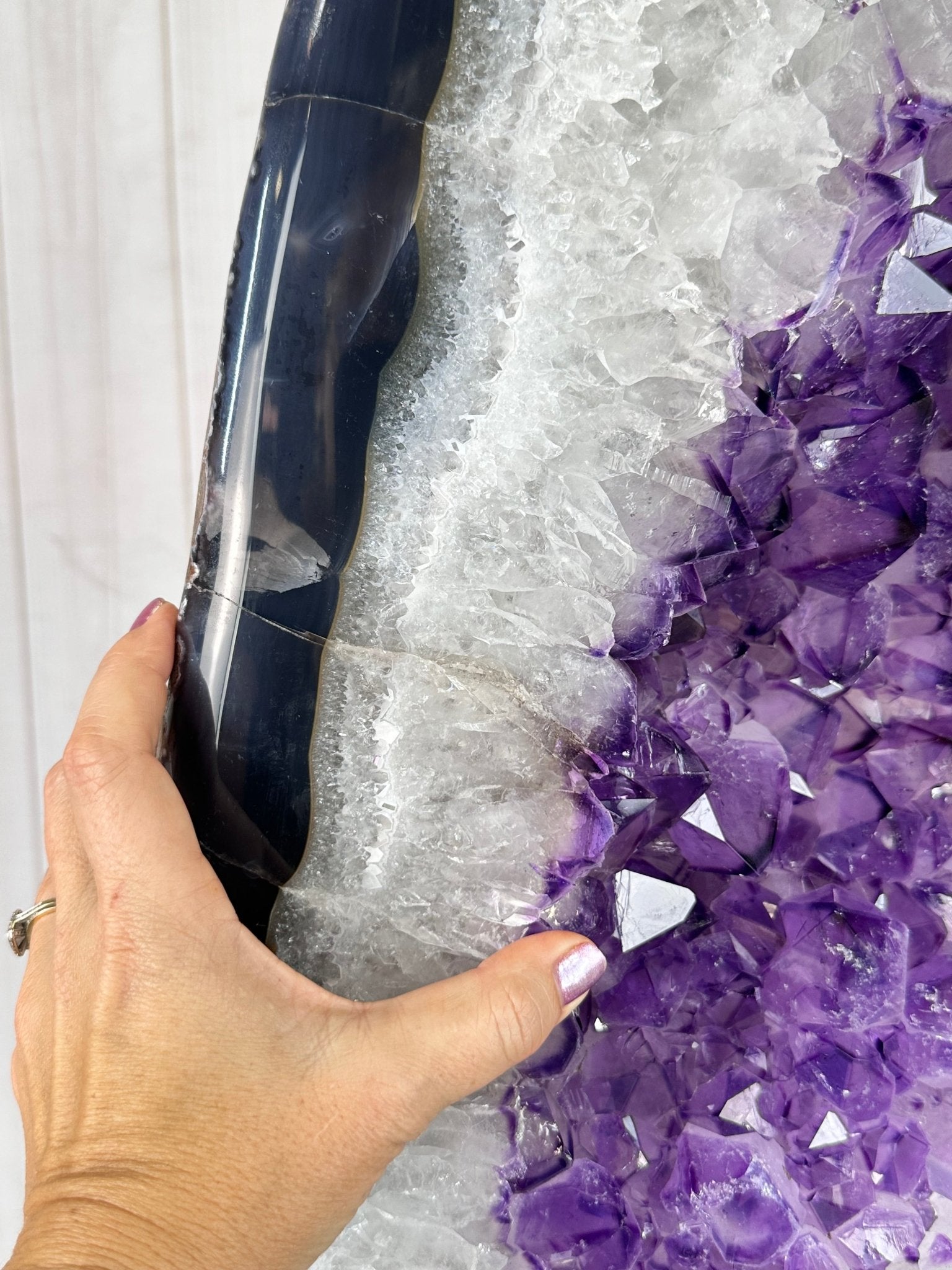 Super Quality Amethyst Slice on Rotating Stand, 194 lbs & 67" Tall #5622AM-002 - Brazil GemsBrazil GemsSuper Quality Amethyst Slice on Rotating Stand, 194 lbs & 67" Tall #5622AM-002Slices on Rotating Bases5622AM-002