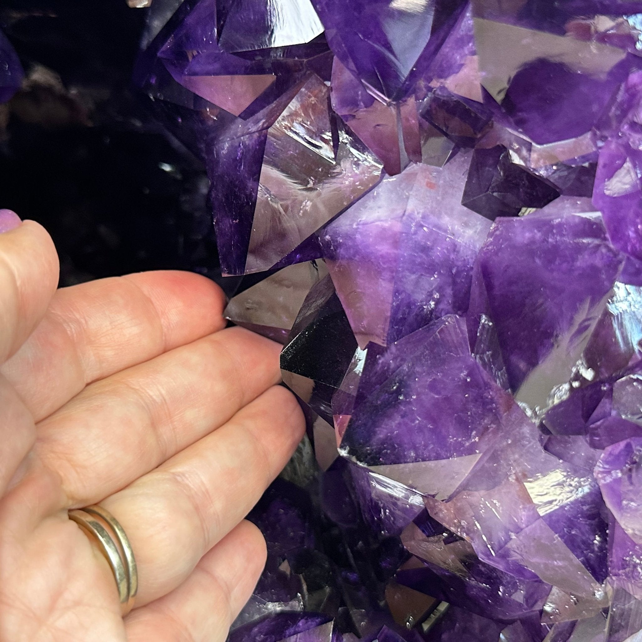 Super Quality Brazilian Amethyst Cathedral, 119.2 lbs & 26.1" Tall #5601 - 1329 - Brazil GemsBrazil GemsSuper Quality Brazilian Amethyst Cathedral, 119.2 lbs & 26.1" Tall #5601 - 1329Cathedrals5601 - 1329