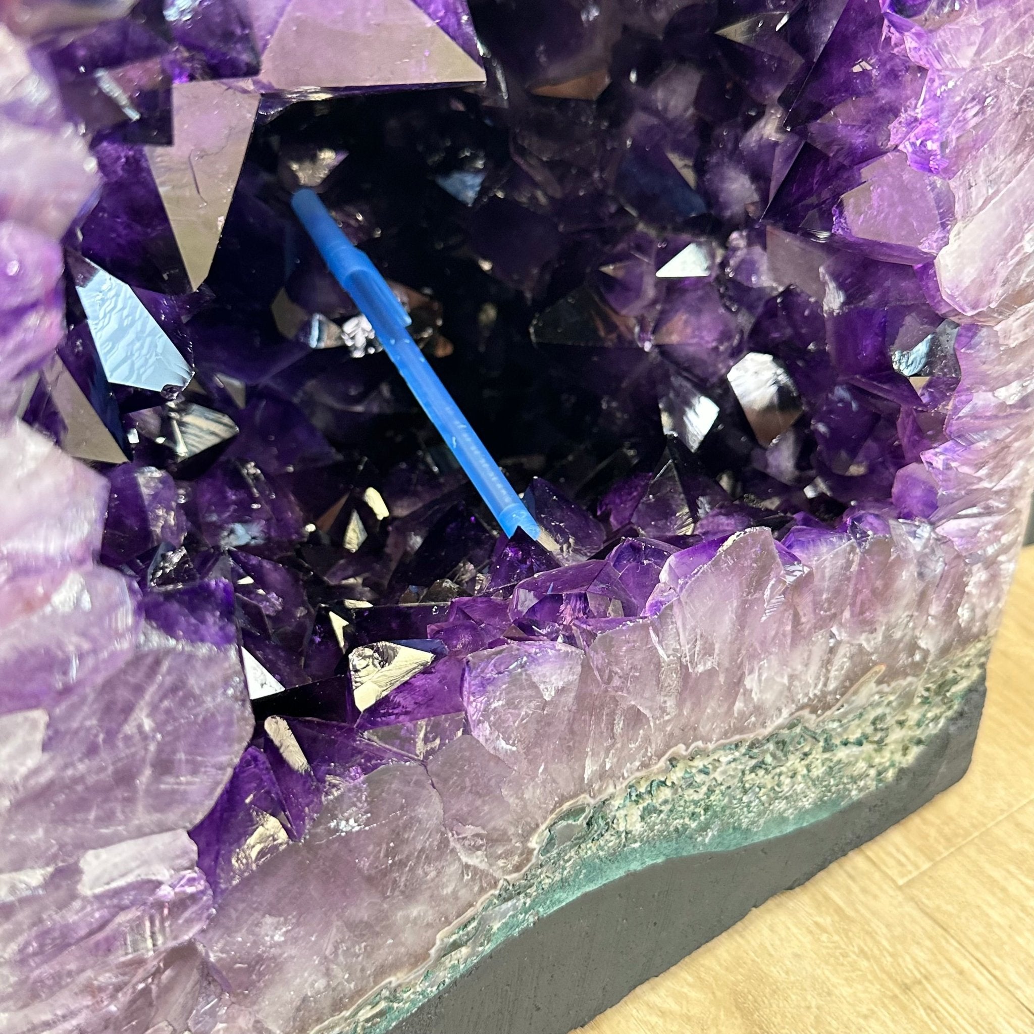 Super Quality Brazilian Amethyst Cathedral, 160.7 lbs & 28.1" Tall #5601 - 1330 - Brazil GemsBrazil GemsSuper Quality Brazilian Amethyst Cathedral, 160.7 lbs & 28.1" Tall #5601 - 1330Cathedrals5601 - 1330