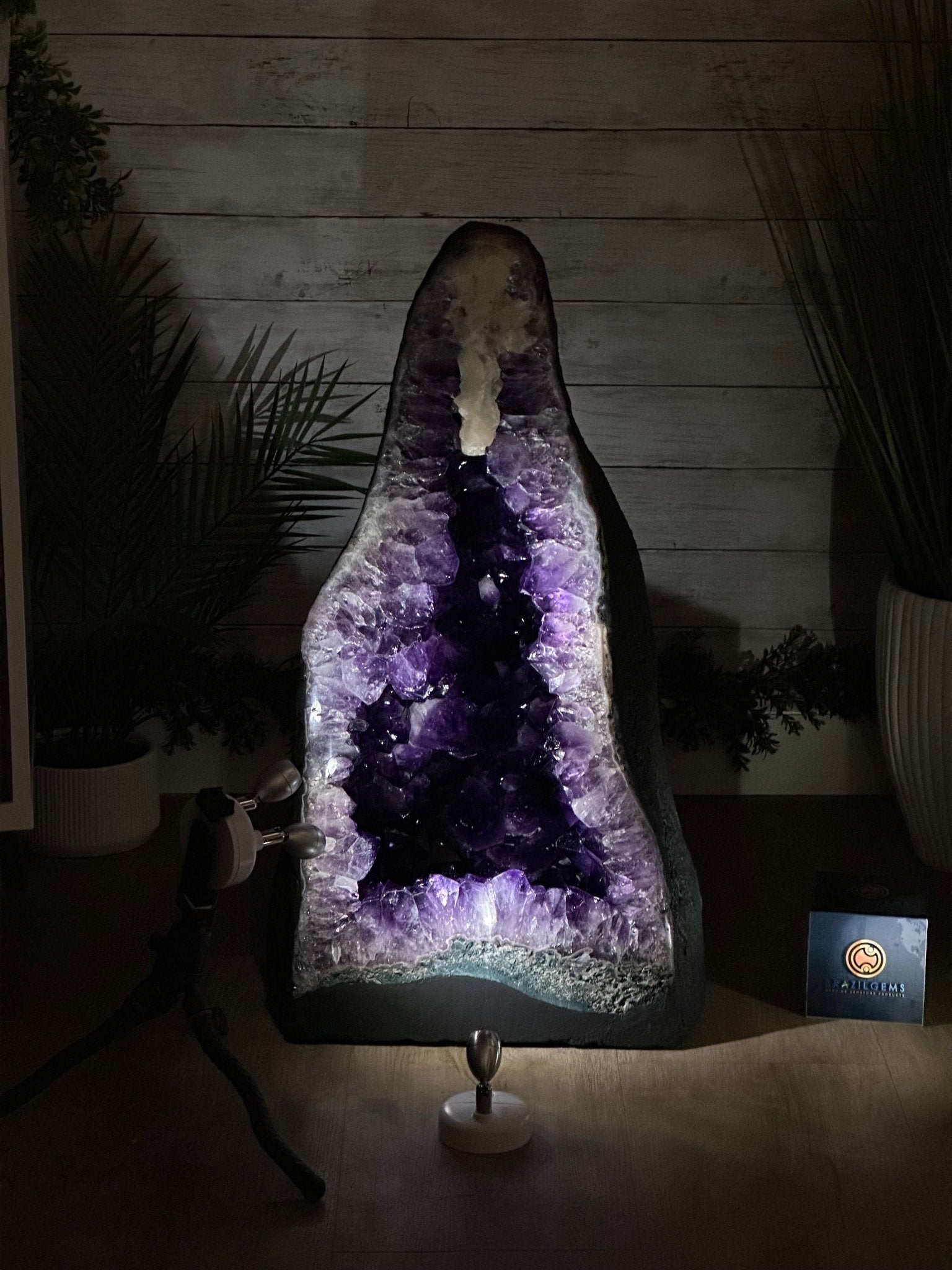 Super Quality Brazilian Amethyst Cathedral, 160.7 lbs & 28.1" Tall #5601 - 1330 - Brazil GemsBrazil GemsSuper Quality Brazilian Amethyst Cathedral, 160.7 lbs & 28.1" Tall #5601 - 1330Cathedrals5601 - 1330