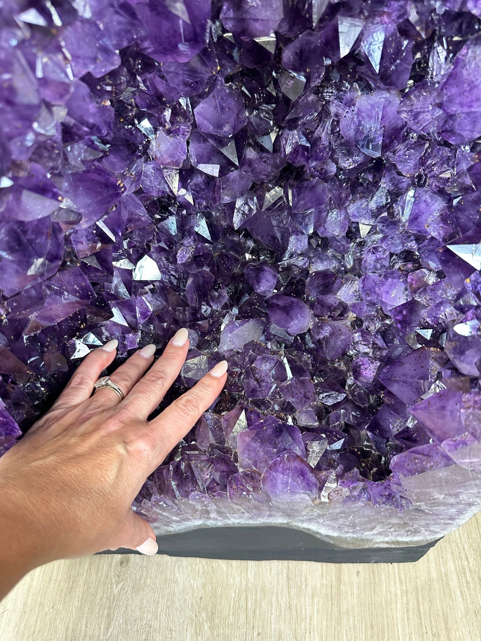 Super Quality Brazilian Amethyst Cathedral, 377.1 lbs & 4 Feet 9 Inches Tall #5601 - 1486 - Brazil GemsBrazil GemsSuper Quality Brazilian Amethyst Cathedral, 377.1 lbs & 4 Feet 9 Inches Tall #5601 - 1486Cathedrals5601 - 1486
