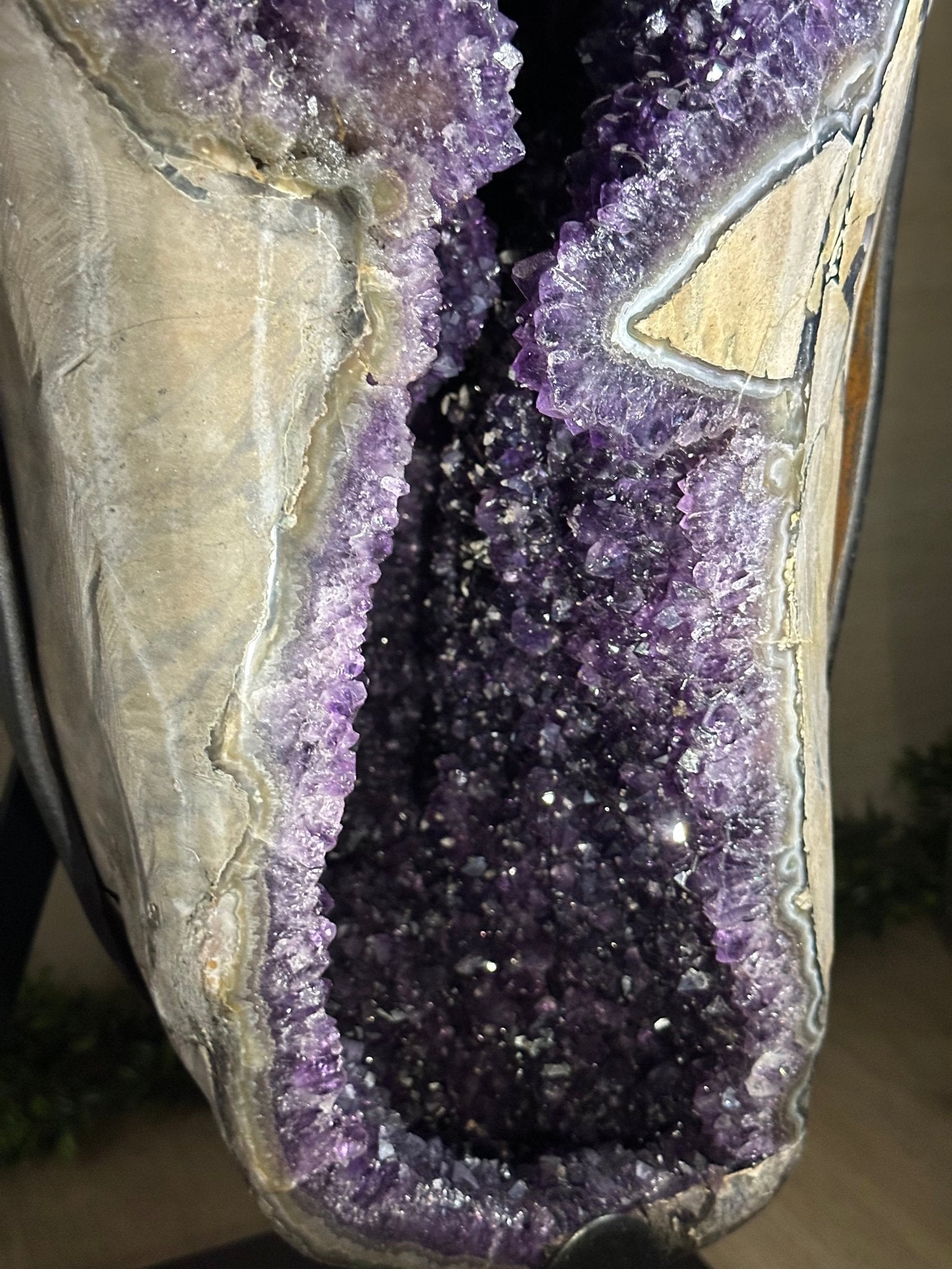 Super Quality Uruguayan Amethyst Cluster on a Metal Base, 169.8 lbs & 48.9" Tall, #5491 - 0250 - Brazil GemsBrazil GemsSuper Quality Uruguayan Amethyst Cluster on a Metal Base, 169.8 lbs & 48.9" Tall, #5491 - 0250Clusters on Fixed Bases5491 - 0250